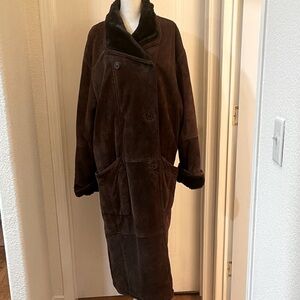 Vintage Gallery Genuine leather brown woman long coat. L
